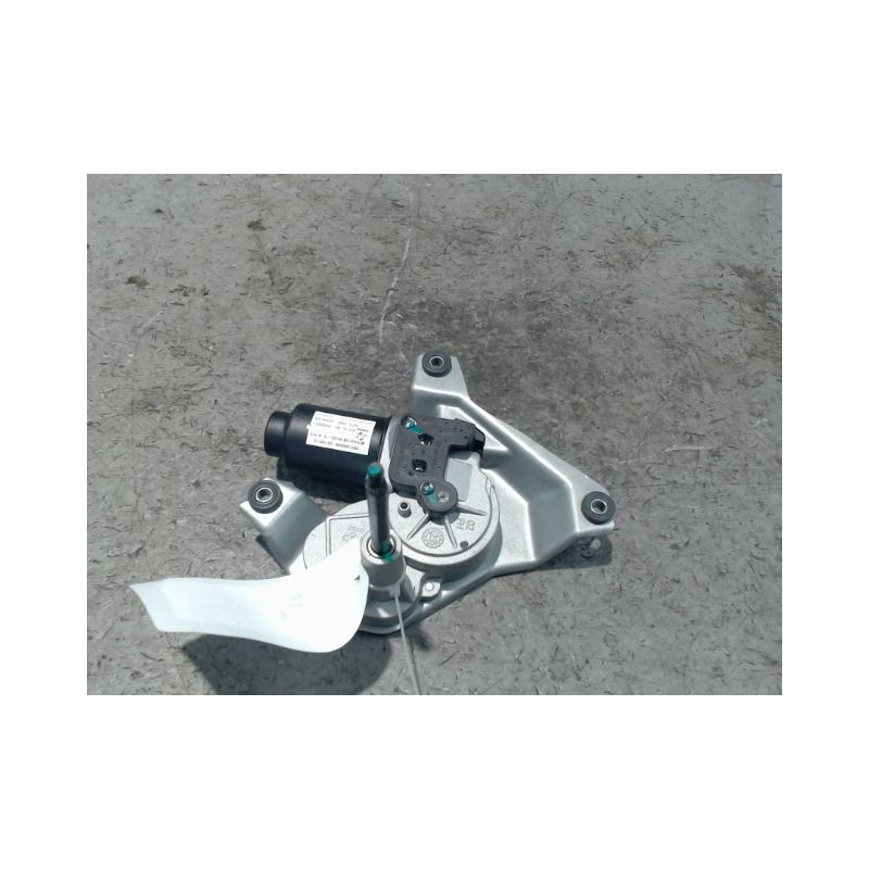 MOTEUR ESSUIE-GLACE ARRIERE DACIA SPRING