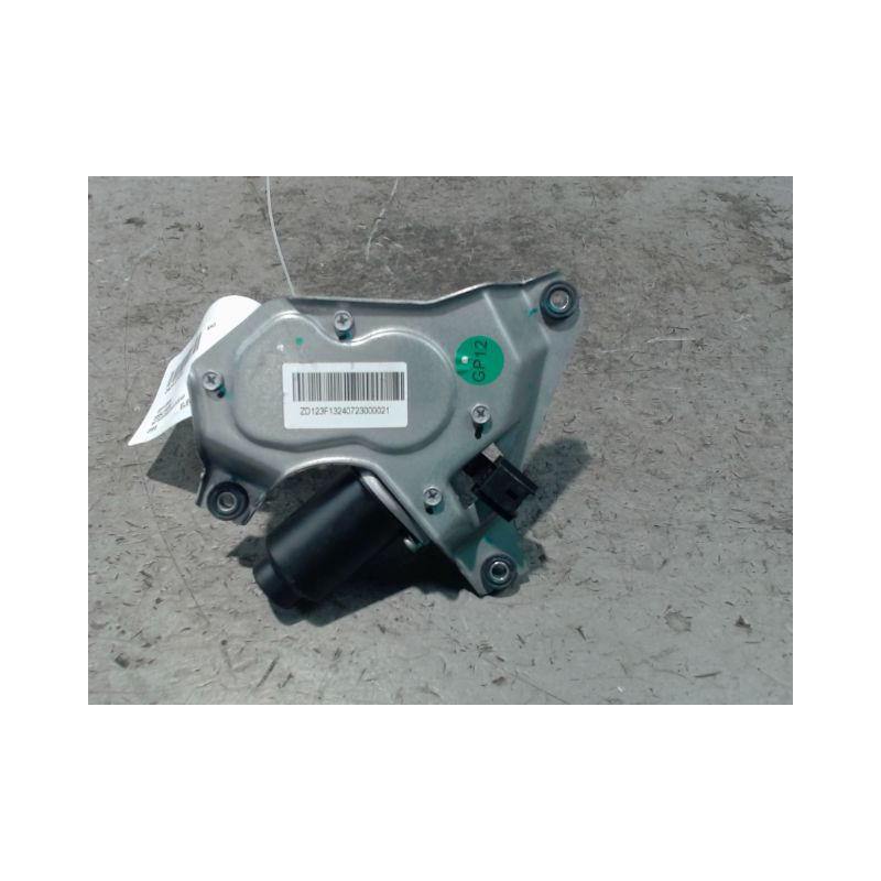 MOTEUR ESSUIE-GLACE ARRIERE DACIA SPRING