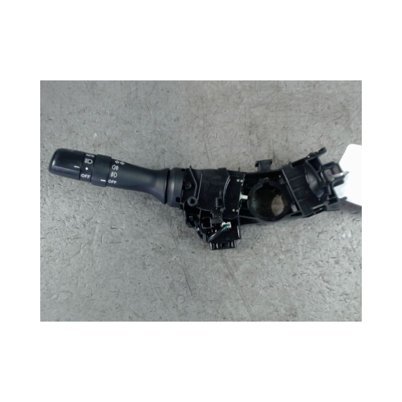 COMMANDE CLIGNOTANT LEXUS IS 2006-