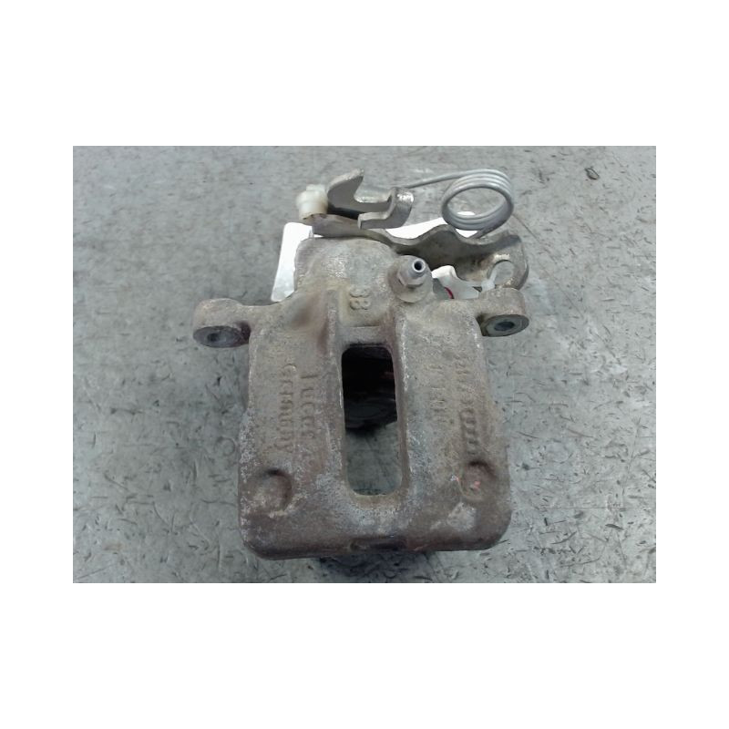 ETRIER DE FREIN ARRIERE DROIT AUDI A4 95-99