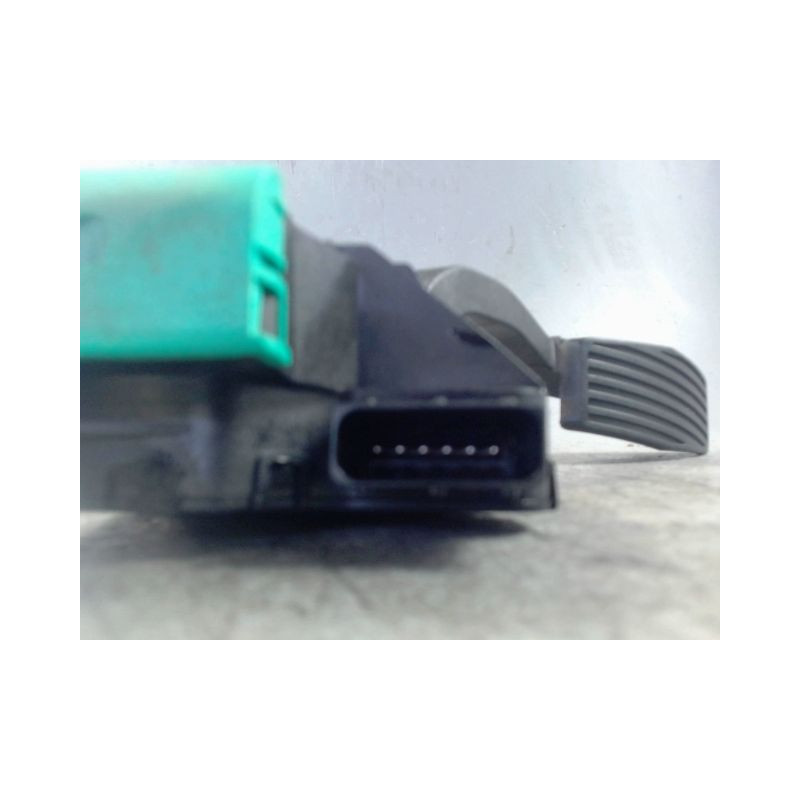 PEDALE ACCELERATEUR OPEL CORSA 06-09