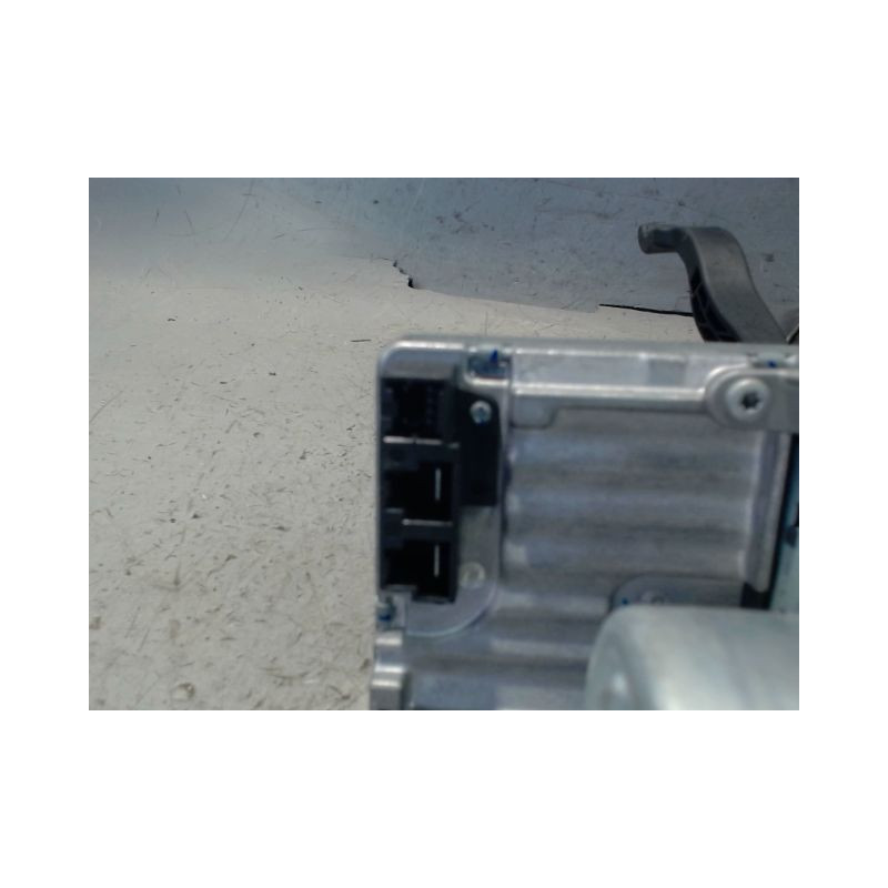 COLONNE DE DIRECTION ASSISTEE FORD B-MAX