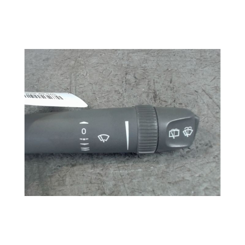 COMMANDE ESSUIE GLACE VOLVO V70 2000-