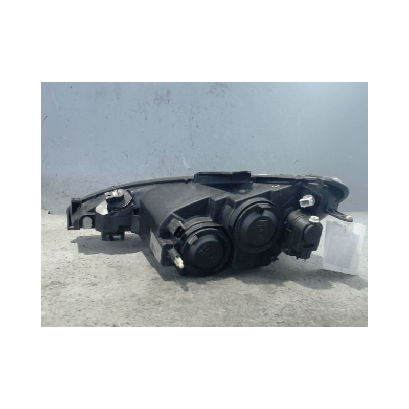 PHARE DROIT PEUGEOT 206 3P