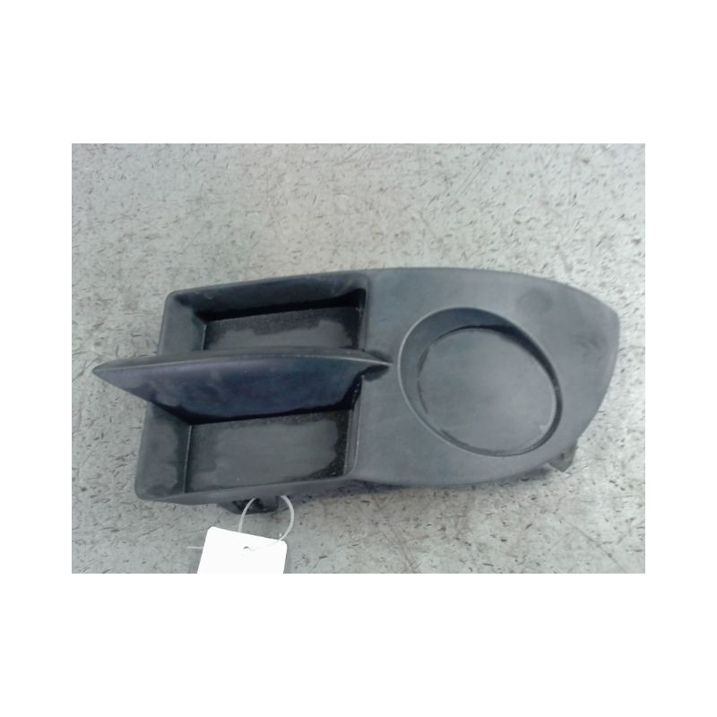 OBTURATEUR PHARE ADDITIONNEL PARE-CHOC AVG RENAULT CLIO II CAMPUS 06-