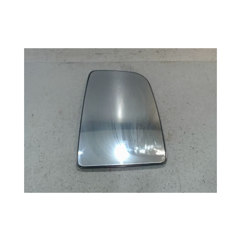GLACE RETROVISEUR EXT D MERCEDES SPRINTER