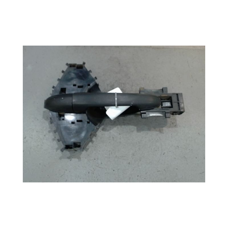 POIGNEE EXTERIEURE PORTE COULISSANTE DROIT MERCEDES SPRINTER