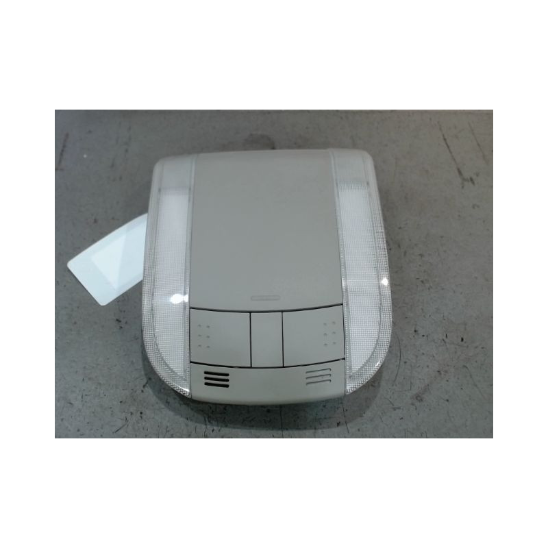 PLAFONNIER TOYOTA AURIS