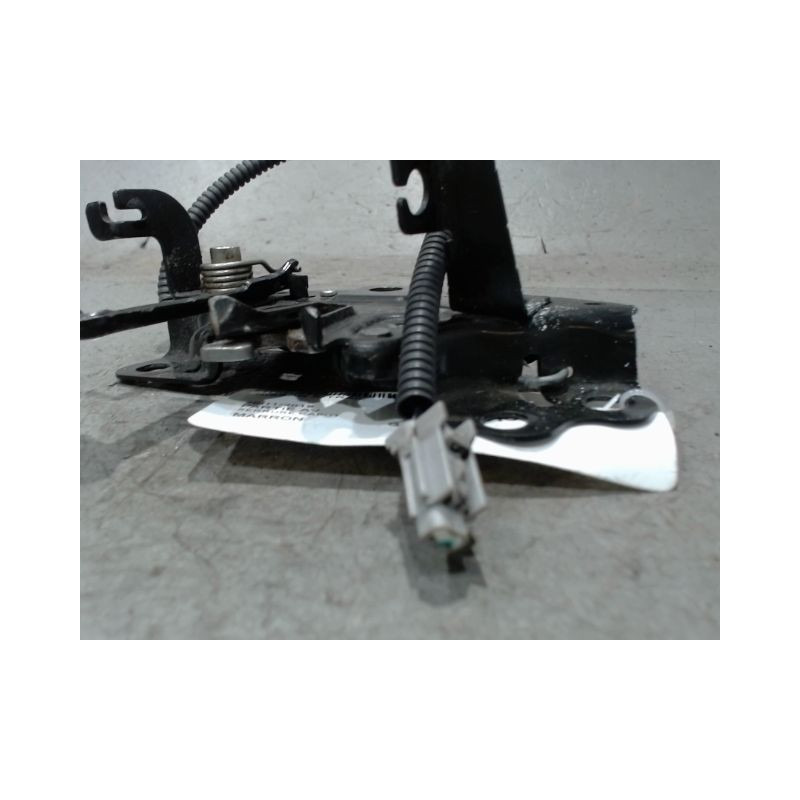 SERRURE CAPOT NISSAN X-TRAIL
