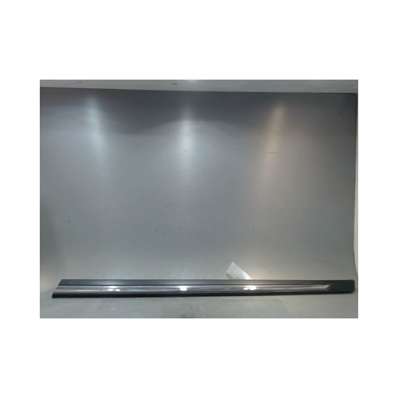 PROTECTION PORTE AVANT DROIT NISSAN X-TRAIL
