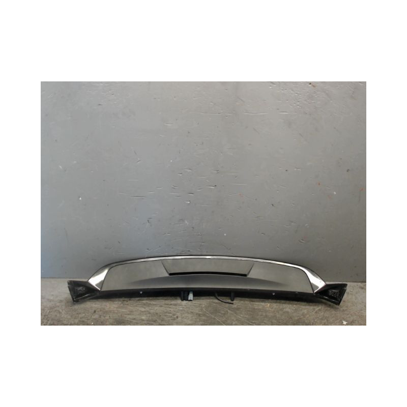 BECQUET HAYON OPEL CORSA