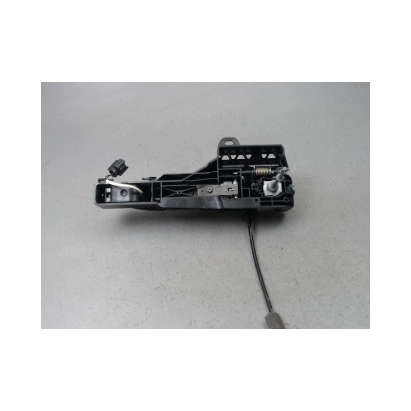 POIGNEE EXTERIEURE PORTE AVANT GAUCHE RENAULT CAPTUR