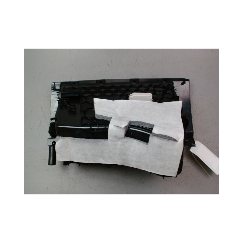 BOITE A GANTS BMW SERIE 1 II (F20/F21) 2011-...