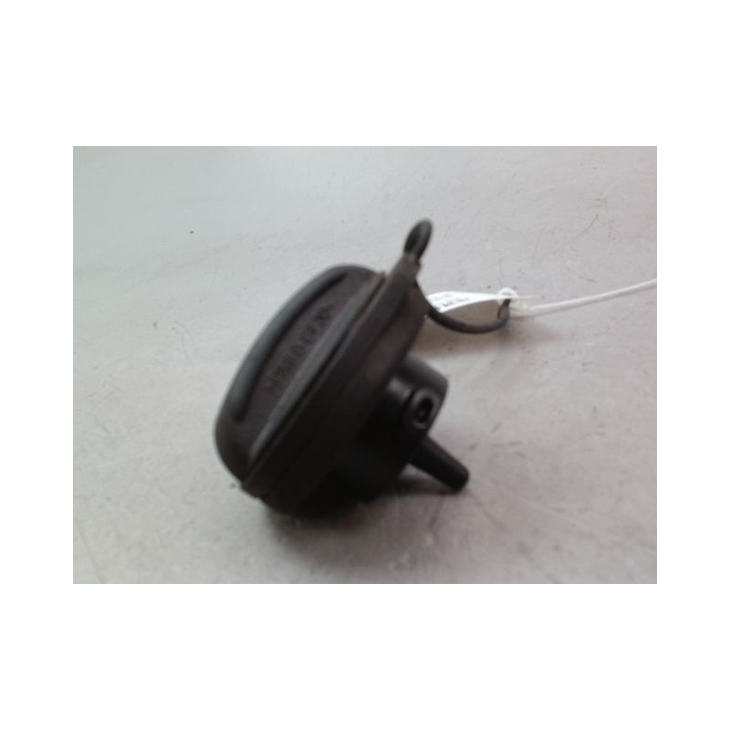 BOUCHON RESERVOIR A CARBURANT VOLKSWAGEN POLO 2009-