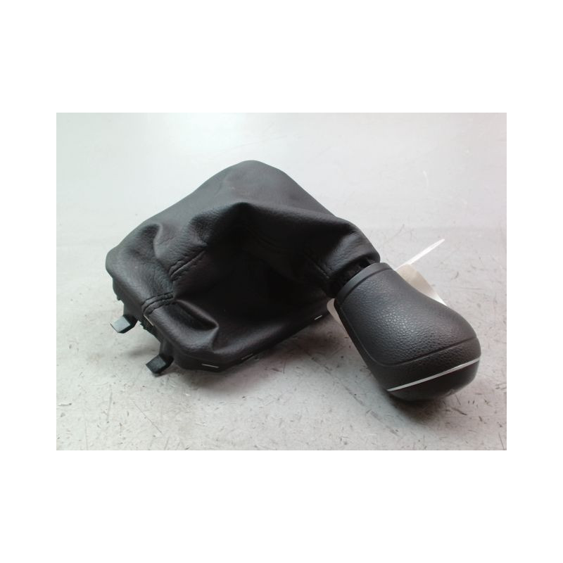 POMMEAU LEVIER VITESSES VOLKSWAGEN POLO 2009- 1.0 MPi