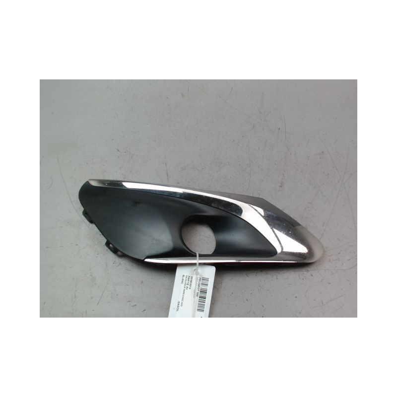 ENJOLIVEUR PARE-CHOC AVD PEUGEOT 308 2011-