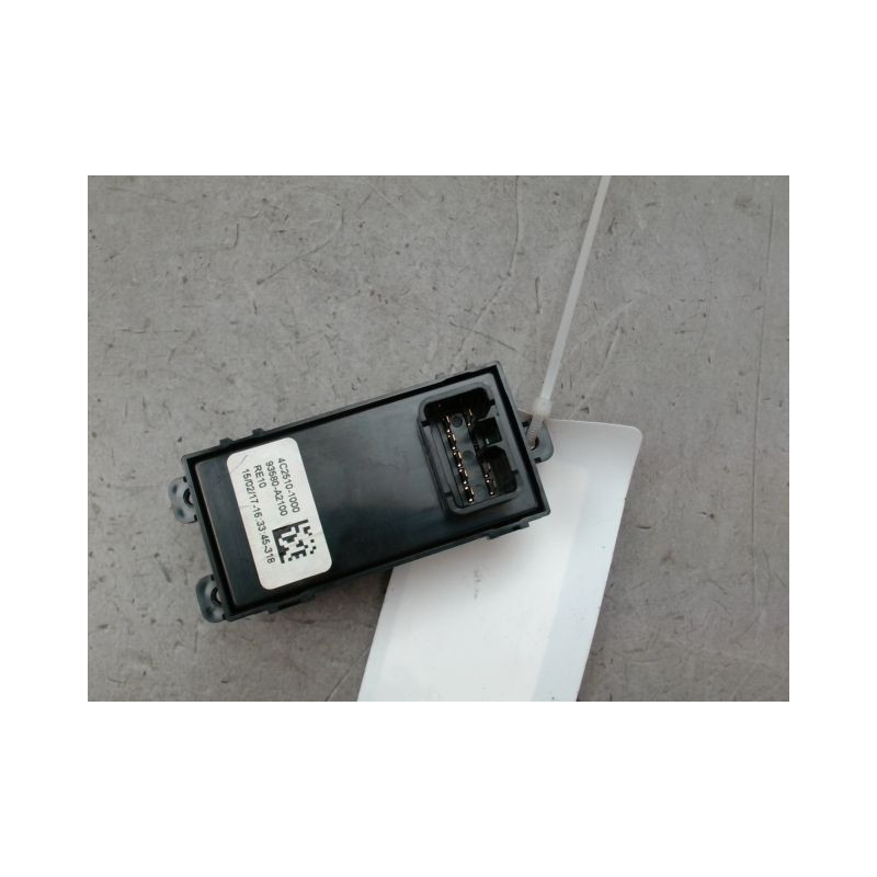 COMMANDE LEVE-GLACE PORTE AVD KIA CEE´D 2007-