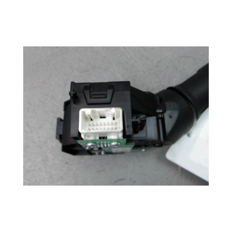 COMMANDE ESSUIE GLACE MAZDA 2