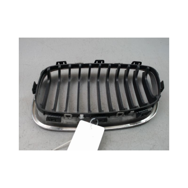 GRILLE CALANDRE DROIT BMW SERIE 1 II (F20/F21) 2011-...