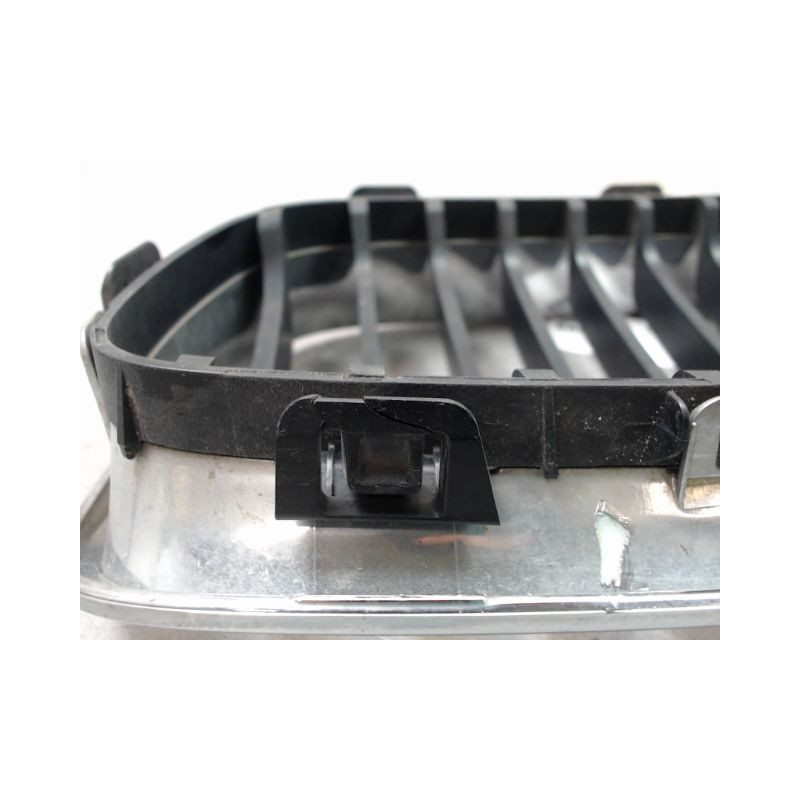 GRILLE CALANDRE DROIT BMW SERIE 1 II (F20/F21) 2011-...