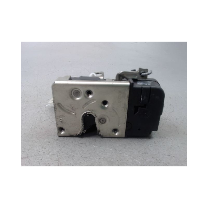 SYSTEME CONDAMNATION AVANT GAUCHE PEUGEOT 206 + 2009-2013