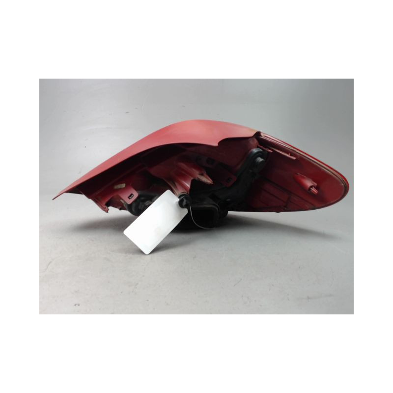 FEU ARRIERE GAUCHE  PEUGEOT 207 2006-2013