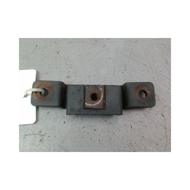 SUPPORT PARE-CHOC AVG RENAULT SUPER 5 1984-1996