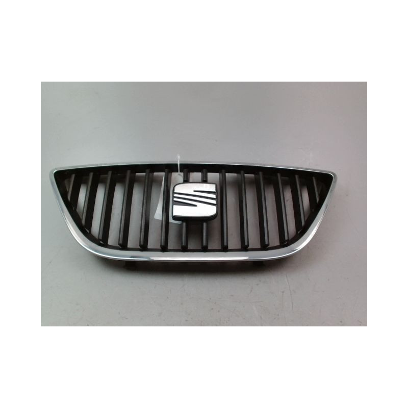 CALANDRE SEAT IBIZA IV Phase 1 (6J) 2008-2012