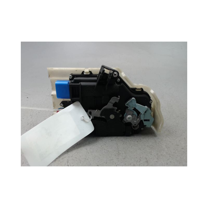 SYSTEME CONDAMNATION AVANT DROIT VOLKSWAGEN TOURAN 09-