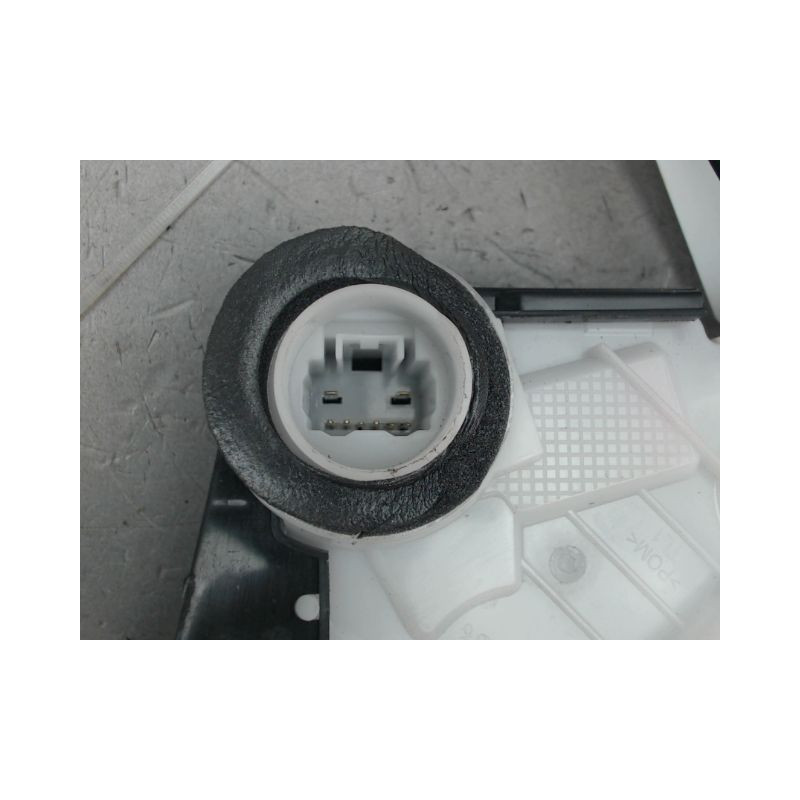 SYSTEME CONDAMNATION AVANT GAUCHE TOYOTA YARIS 2005-