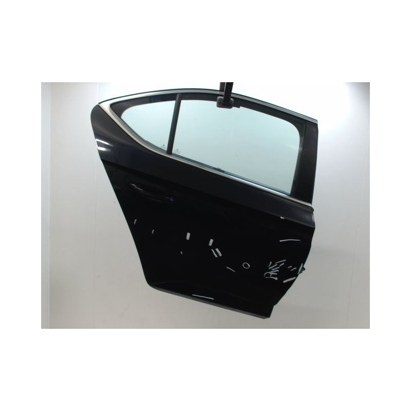 PORTE ARRIERE DROIT SKODA SUPERB