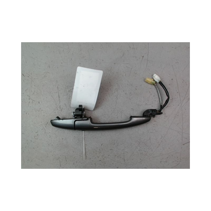 POIGNEE EXTERIEURE PORTE AVANT DROIT SUZUKI SWIFT