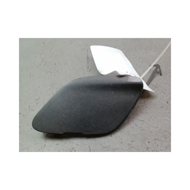 OBTURATEUR COUVRE CROCHET DE BOUCLIER AV SUZUKI SWIFT