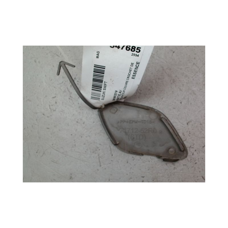 OBTURATEUR COUVRE CROCHET DE BOUCLIER AV SUZUKI SWIFT