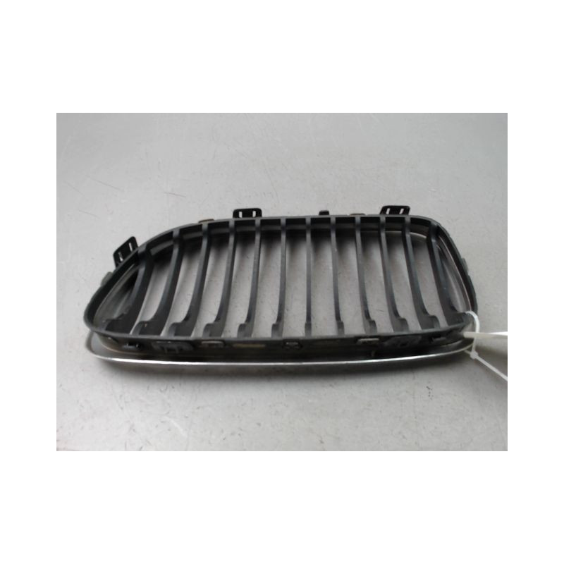 GRILLE CALANDRE DROIT BMW SERIE 3 BERL. V Phase 2 (E90) 2008-2011