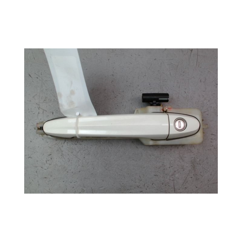 POIGNEE EXTERIEURE PORTE AVANT GAUCHE SSANGYONG KORANDO