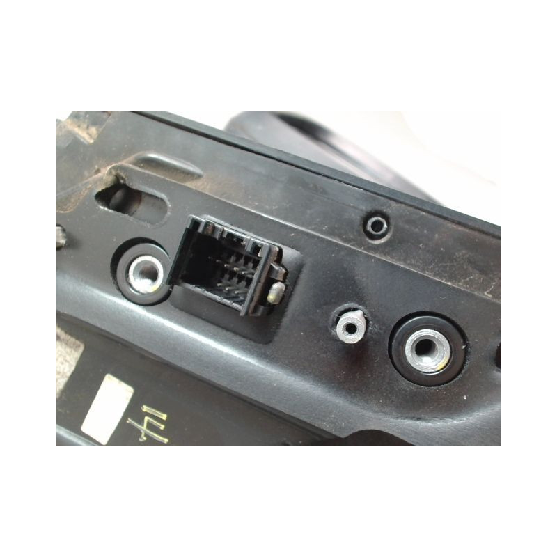 RETROVISEUR EXTERIEUR ELECTRIQUE GAUCHE SSANGYONG KORANDO