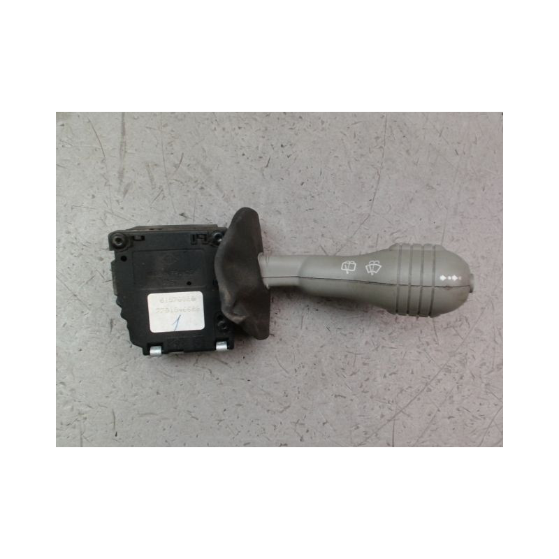 COMMANDE ESSUIE GLACE RENAULT TWINGO I Phase 3 2000-2007