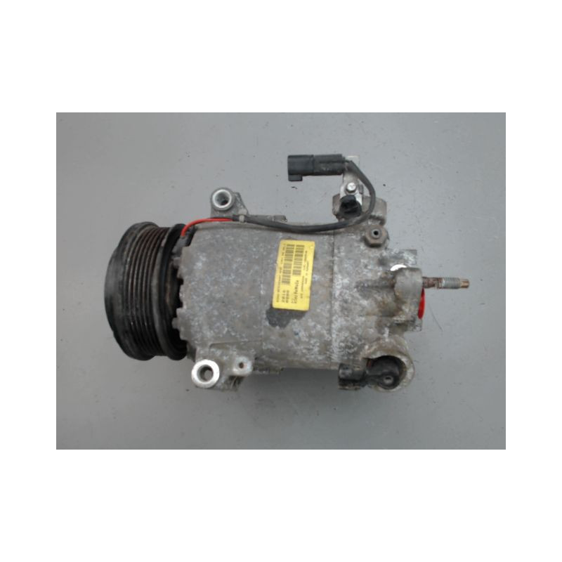 COMPRESSEUR AIR CONDITIONNE FORD FIESTA