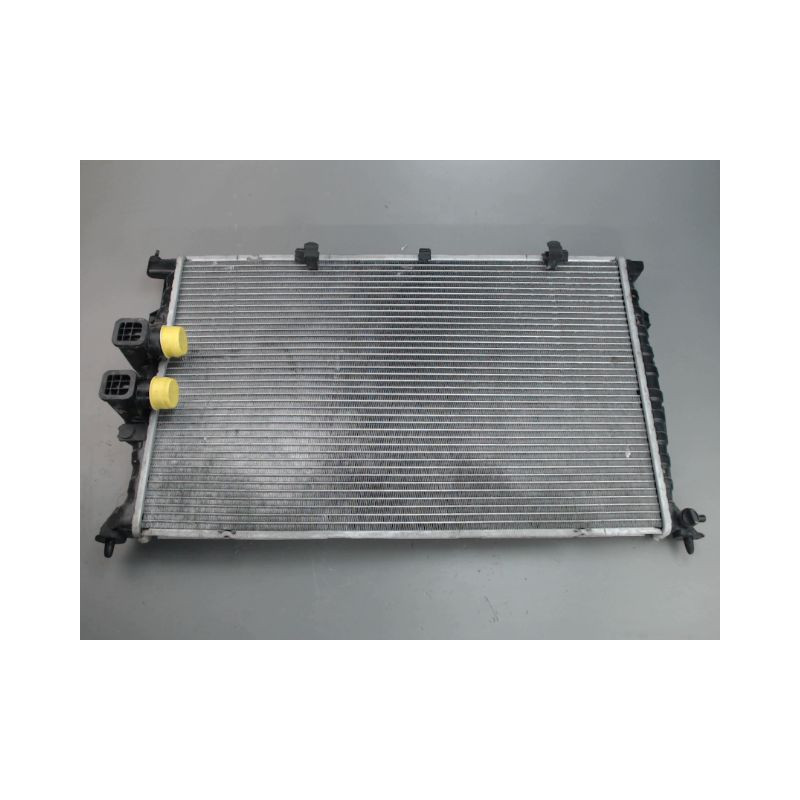 RADIATEUR PEUGEOT 406