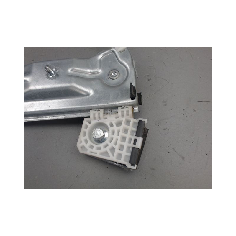 MECANISME LEVE-GLACE AVANT GAUCHE PEUGEOT 208