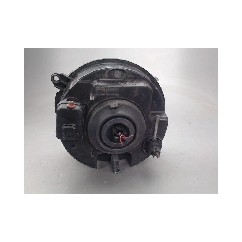 PHARE DROIT JEEP CHEROKEE