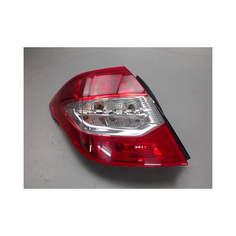 FEU ARRIERE GAUCHE  CITROEN C4