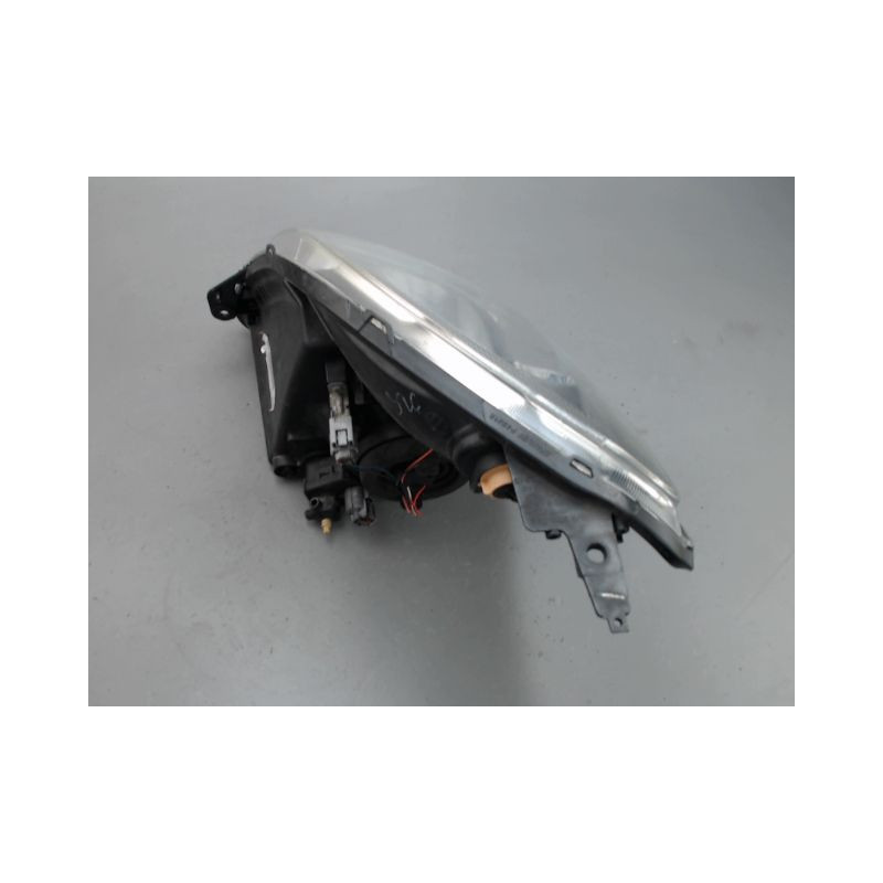 PHARE DROIT SUZUKI SWIFT