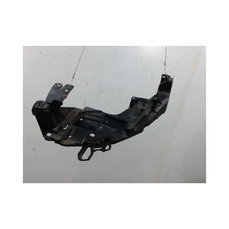 SUPPORT PARE-CHOC AVG RENAULT MEGANE III PH2 ESTATE 12-14