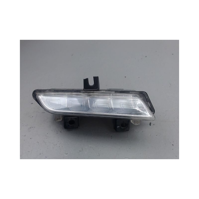 FEUX POSITION DROIT RENAULT CLIO
