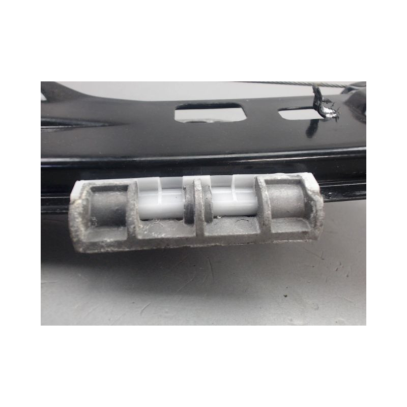 MECANISME LEVE-GLACE ARRIERE DROIT MERCEDES CLASSE C