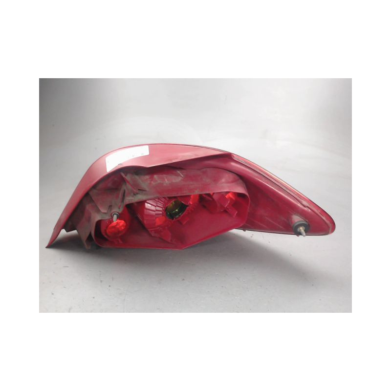 FEU ARRIERE GAUCHE  PEUGEOT 307