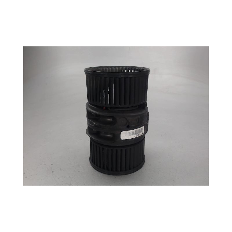 MOTEUR VENTILATEUR CHAUFFAGE RENAULT MEGANE
