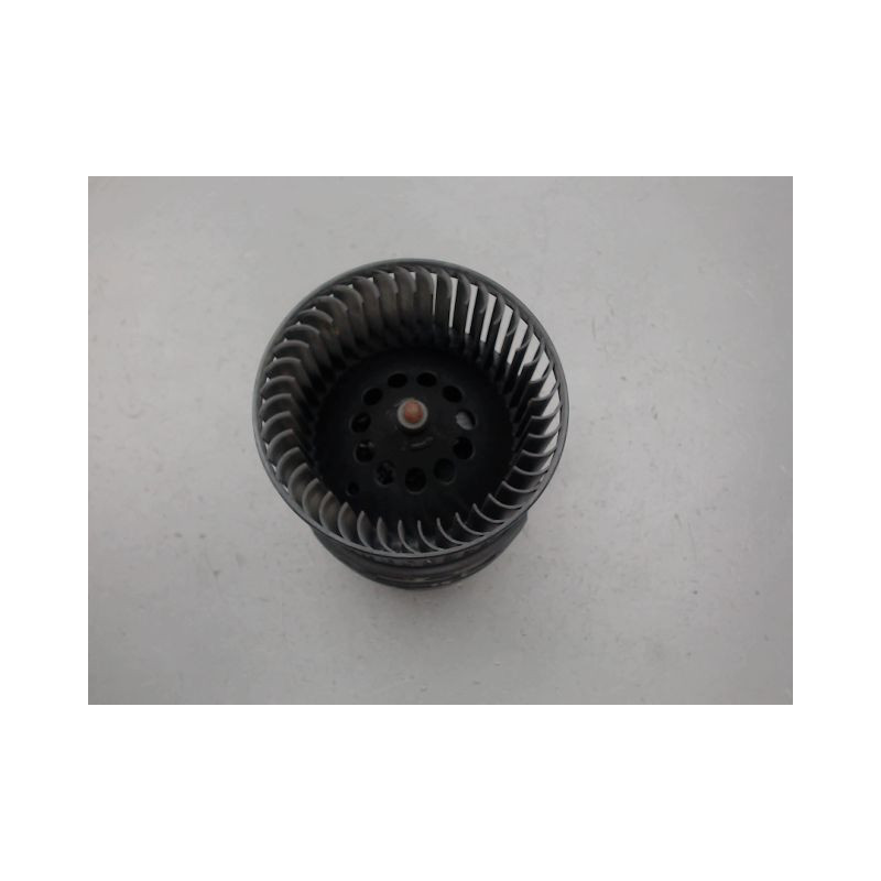 MOTEUR VENTILATEUR CHAUFFAGE RENAULT MEGANE
